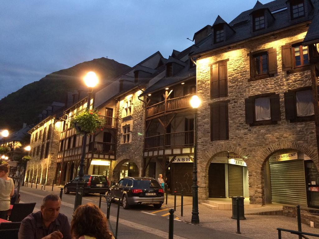Gites Au Chant Des Marmites Saint-Lary-Soulan Esterno foto