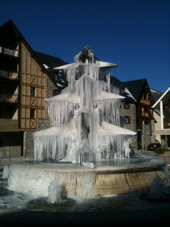 Gites Au Chant Des Marmites Saint-Lary-Soulan Esterno foto