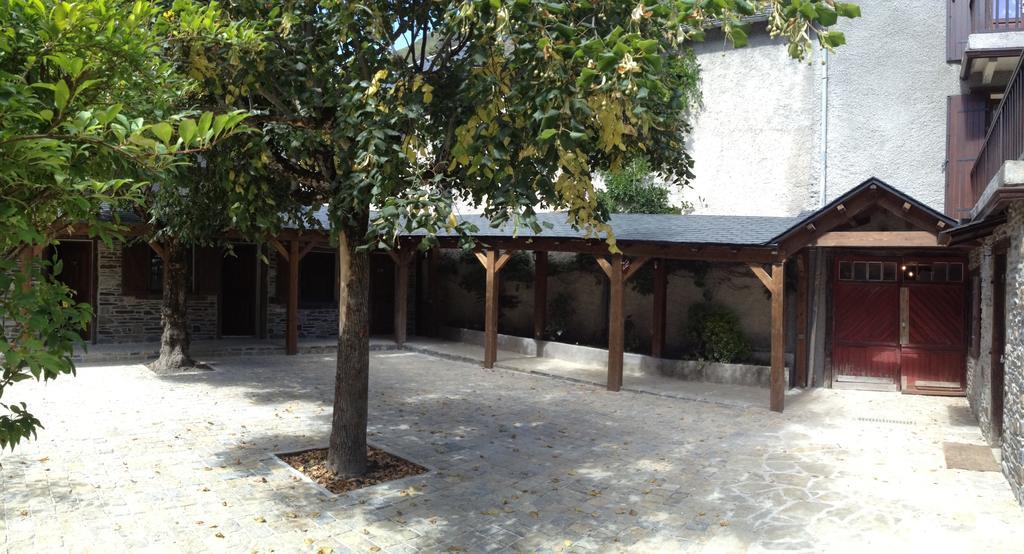 Gites Au Chant Des Marmites Saint-Lary-Soulan Esterno foto